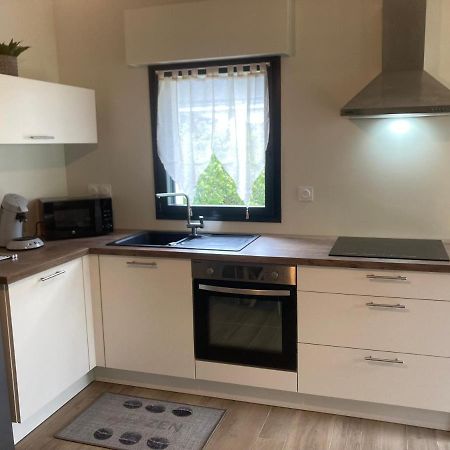 Petite Maison Ensoleillee A 10 Minutes Du Port De ヴァンヌ エクステリア 写真